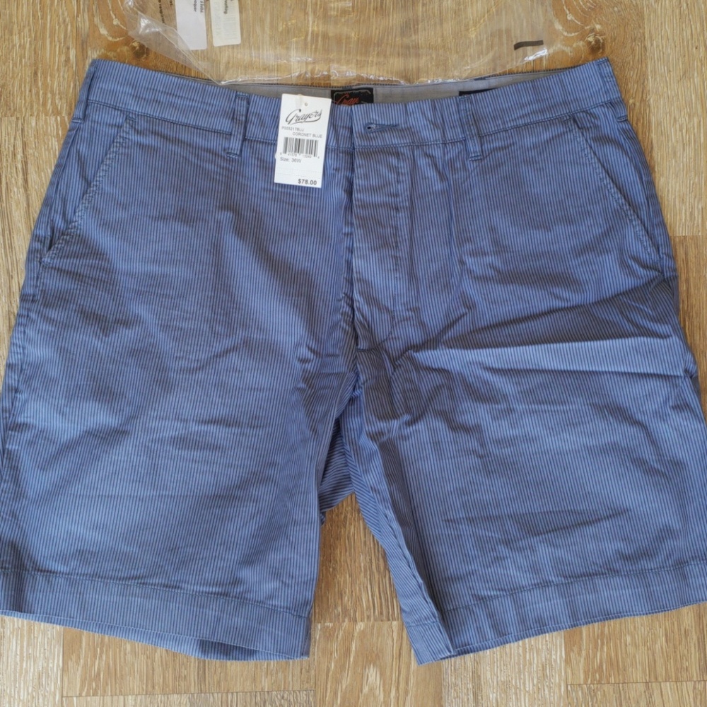 Grayers corner blue shorts